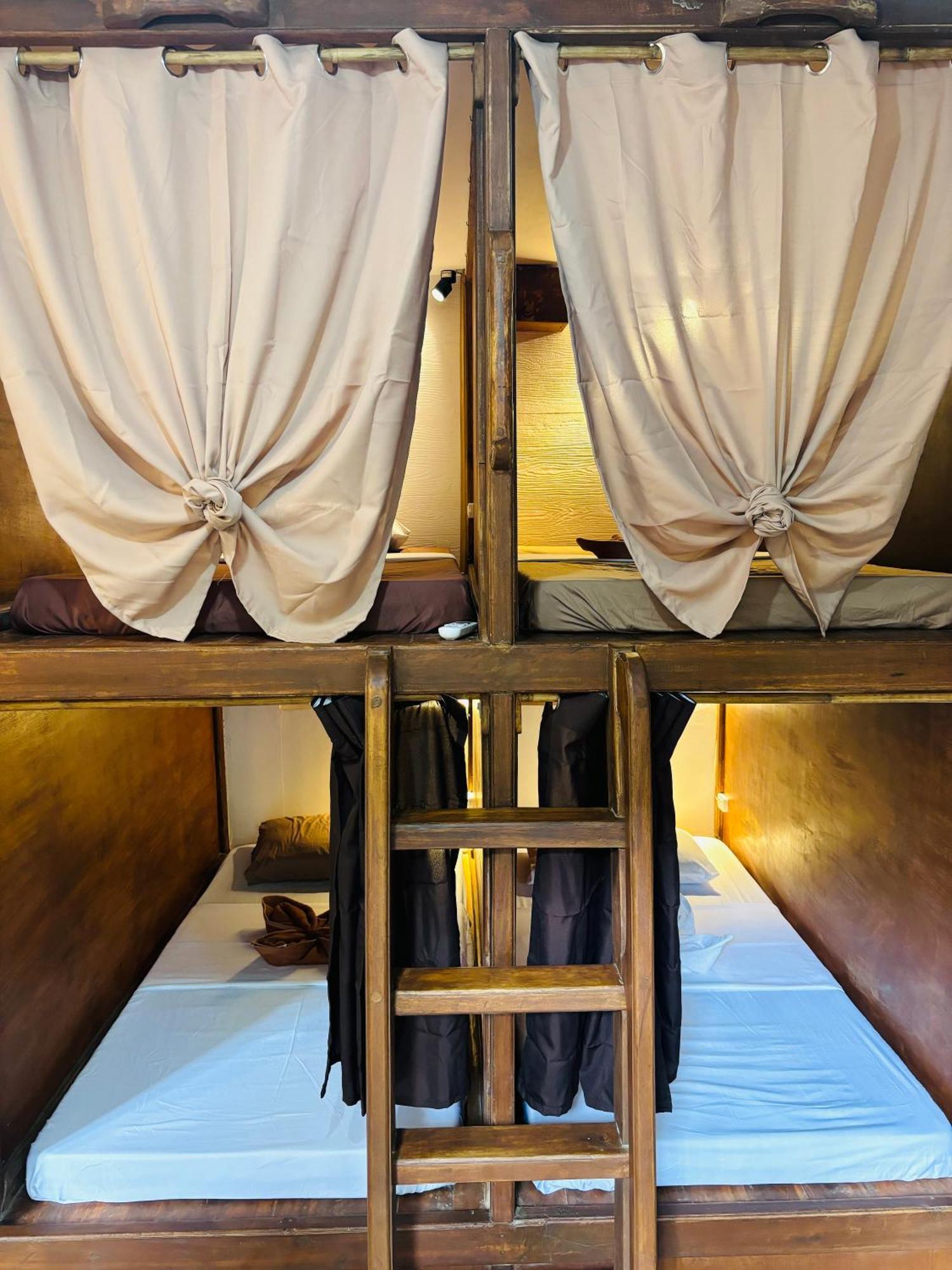 Paradiso Hostel El Nido Luaran gambar