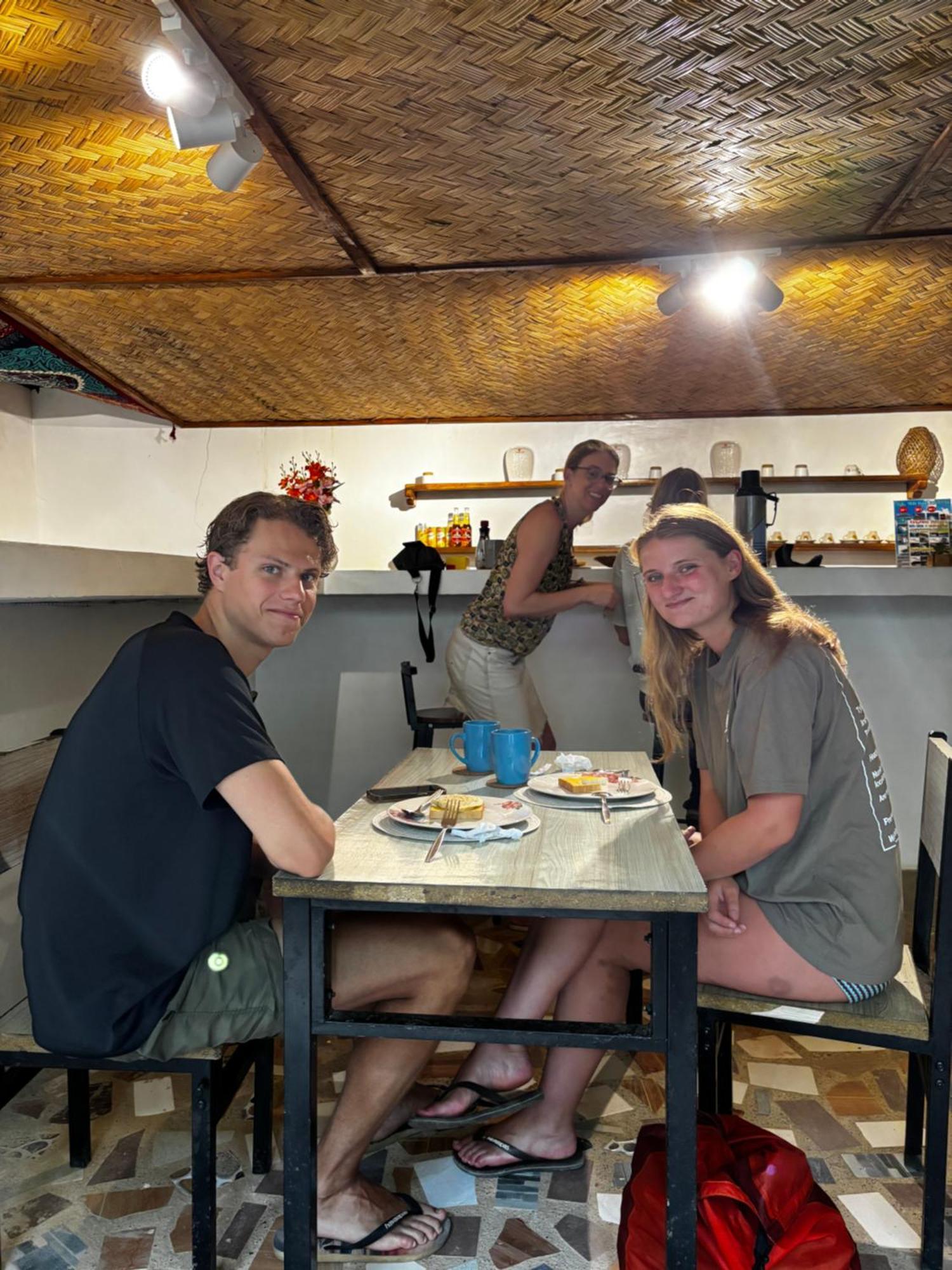 Paradiso Hostel El Nido Luaran gambar
